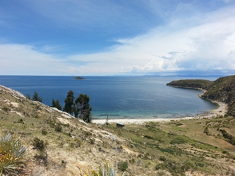 Vue sur Isla del Sol en Bolivie